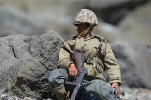 THE PACIFIC BATTLE OF IWO JIMA WW2 IN ACTION FIGURES