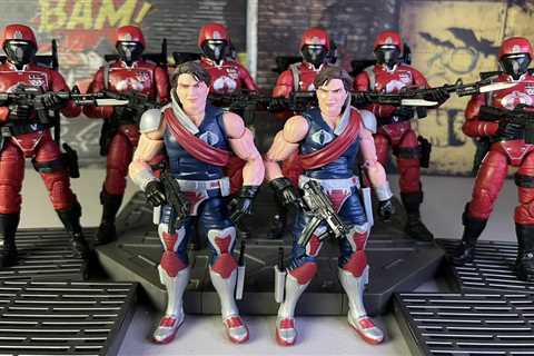 G.I. Joe Classified Crimson Guard In Hand Images