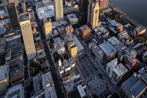 The Impact of Industry on Louisville's Historical Sites Through Time