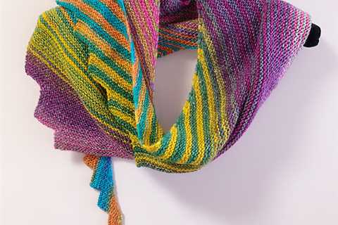 Knit a Jaunty ‘Scala Scarf’ Designed By Eunice Jung