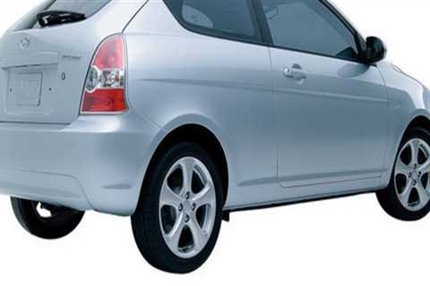 What is the difference between a hyundai accent gs and se?