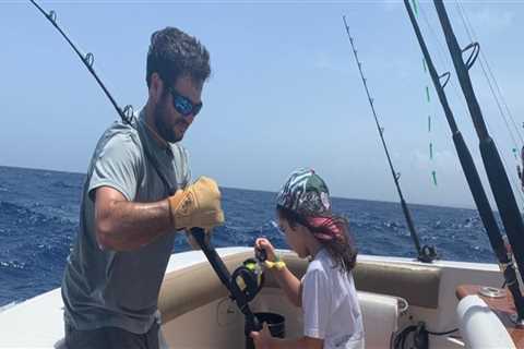 Who do you tip on a fishing charter?