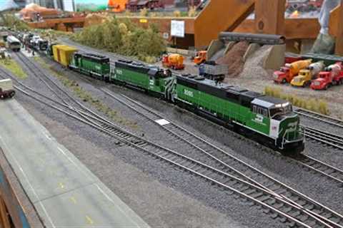 K10''s Model Trains: HO Scale Trains In Action (8/19/23)