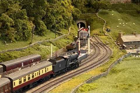 Views from the Footplate - A Ride on a Stanier 8F - The Yorkshire Dales Model Railway