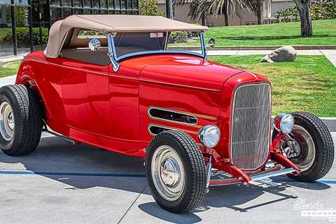 A 1932 Highboy Ford Roadster for Surf City USA