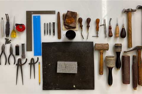 Leather Craft Tools that are Essential for any Leather Craftsman.