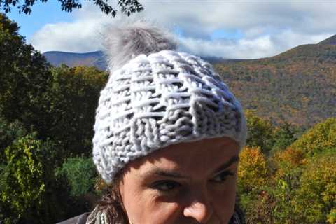 Easy Loose-Knit Slip Stitch Beanie Pattern For Knitters – Less Than One Hour To Make!