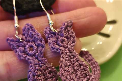 Crochet a Purrrfect Pair of Kitty-Cat Earrings With a Pattern Designed By Ivy Lo