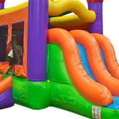 Moon Bounces for Family Reunions and Outdoor Parties